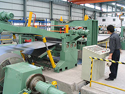 China 1 - 6mm slitting line for carbon steel, galvanized steel factory