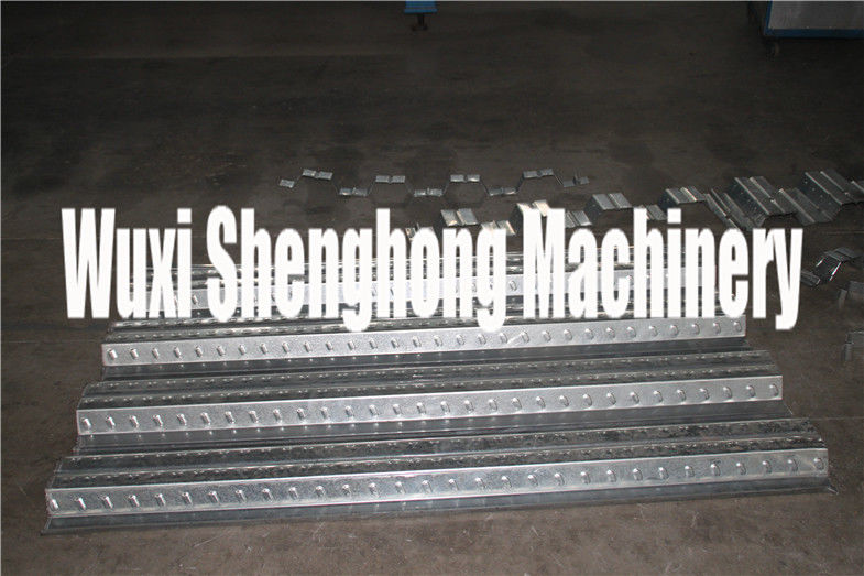 GI Steel Metal Deck Roll Forming Machine With Movable Control Box