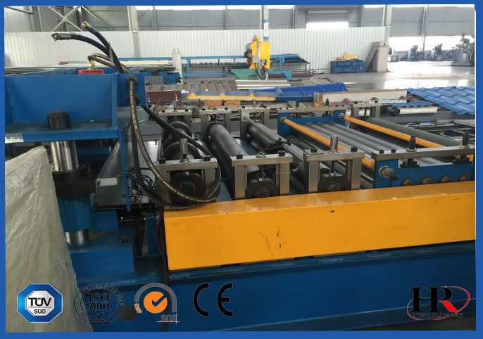 Pre-cutting Sheet Metal Cold Roll Forming Machine With Gear / Sprocket Driving