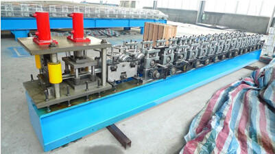Insulated Polyurethane foam-filled rolling shutter door Roll forming Machine