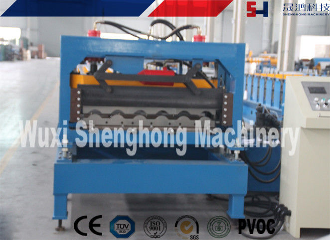 PLC Control Roof Roll Forming Machine , Metal Roof Panel Roll Former Machine