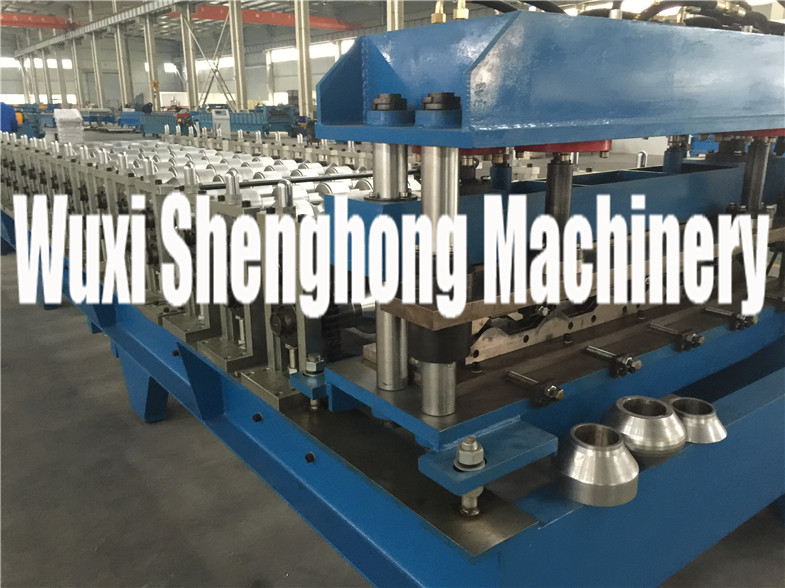 Roof  Tiles Series Cold Roll Forming Machine with Fixed Positon Driven Forming Stations