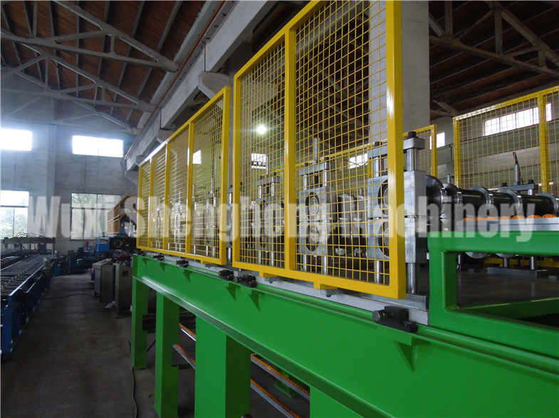 Mineral Wool / PIR Sandwich Panel Production Line ,  Compound Plate Forming Machine