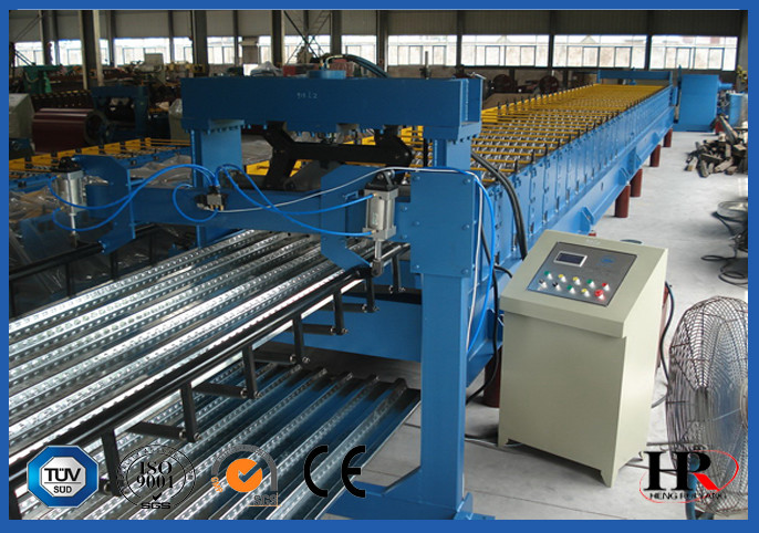Cheap Metal deck roll forming machine / Automatic Foot Plate Rolling Forming Machine