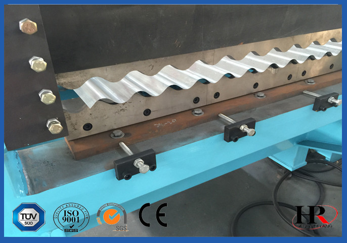 Safe Cold Roll Forming Machine Blue For Pre Cutting Metal Sheets